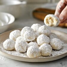Classic Snowball Cookies Recipe